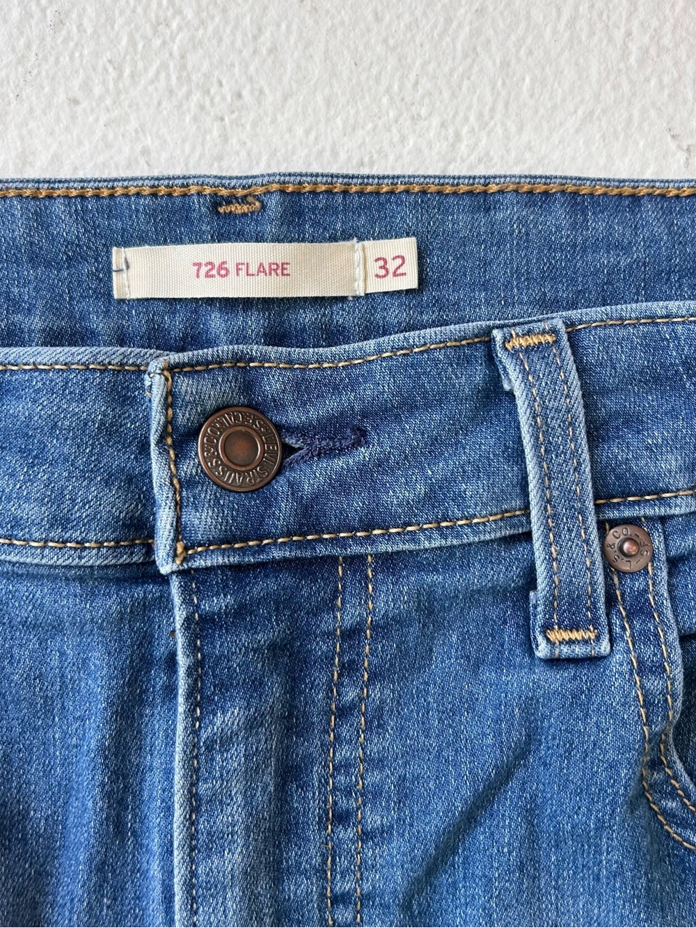 Levi's 726 Flare Jeans in Medium Blue